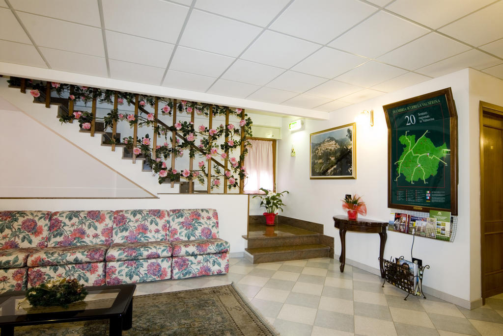 Hotel Il Quadrifoglio Cascia Extérieur photo