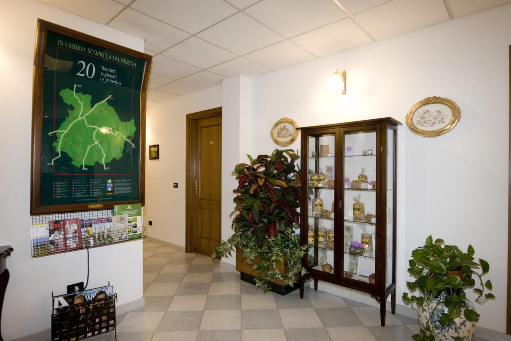 Hotel Il Quadrifoglio Cascia Extérieur photo