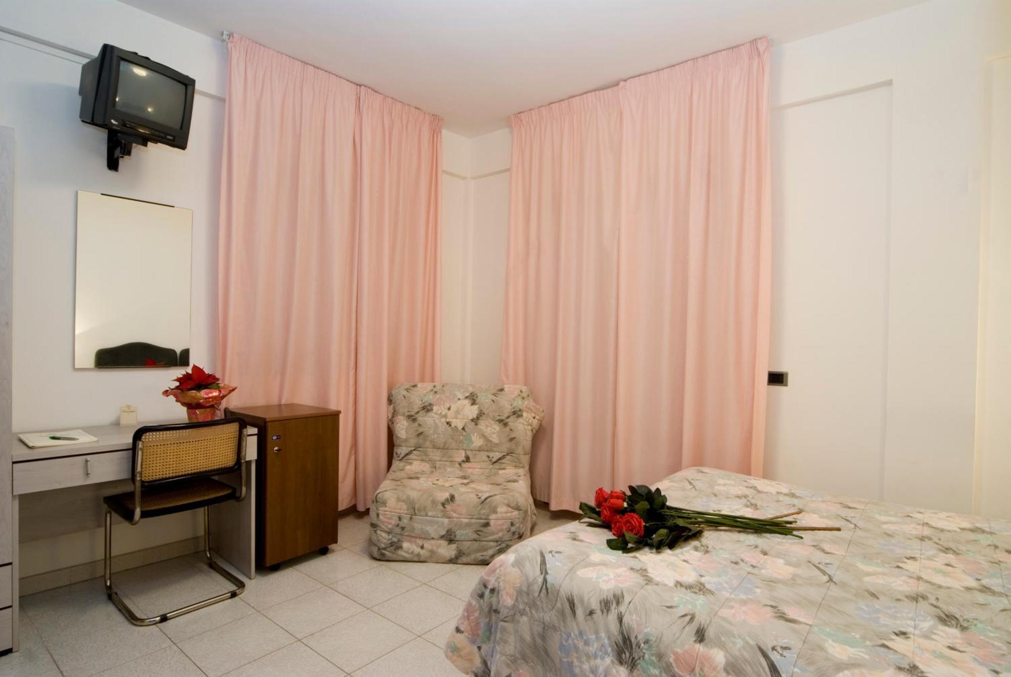 Hotel Il Quadrifoglio Cascia Extérieur photo